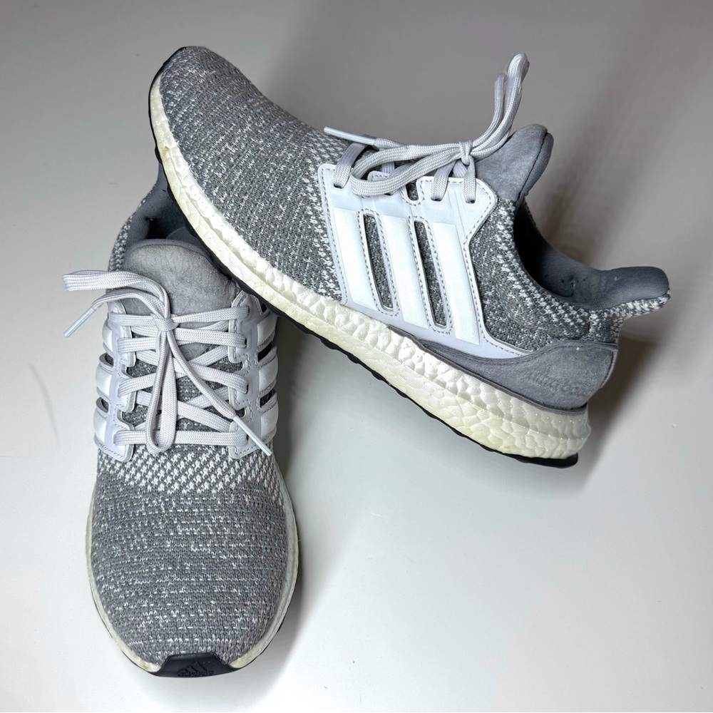 Adidas Women’s Ultraboost DNA Dash Gray Athletic Sneakers Size - 7.5